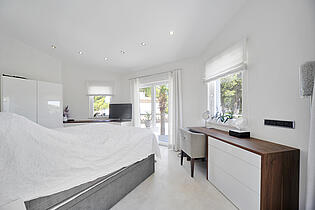 7. Schlafzimmer