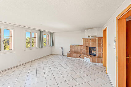 KZO00075A Natur pur - 4.5 Zimmer Einfamilienhaus mit Scheune und Grasland - Wohnen
