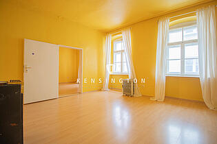 1.OG - WE2 - Wohnzimmer + Zugang Schlafzimmer