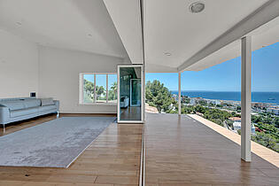 Covered terrace and living area villa Costa d'en Blanes