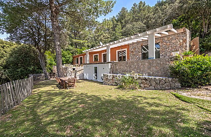 Finca in Esporles Mallorca - garden views