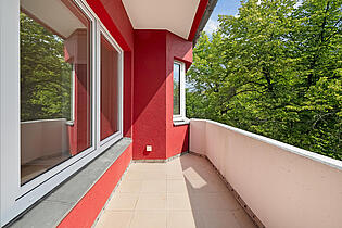 Großer Balkon