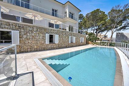 Luxury villa in Torrenova