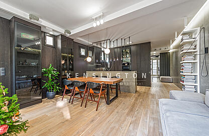 Apartment Old Town dining area 