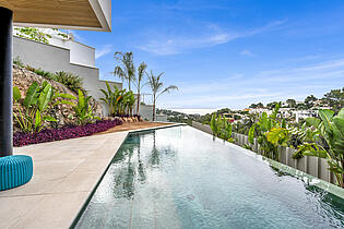 Pool 4 