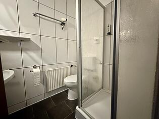 Hotel 1 - Badezimmer 