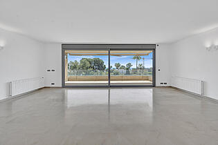 Dining and living area apartment Sol de Mallorca