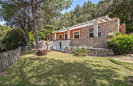 Finca in Esporles Mallorca - garden views