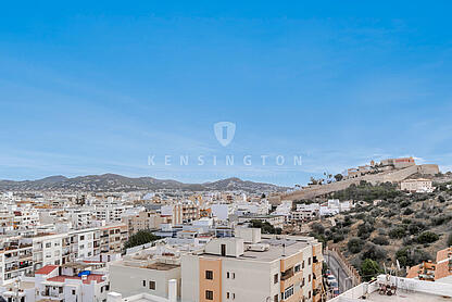 KPI1182 - Apartamento en venta - Wohnung zu verkaufen - Apartment for sale - appartement te koop - www.kensington-ibiza.com - Noelle Politiek