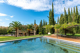 Finca-Valldemossa-Pool with garden