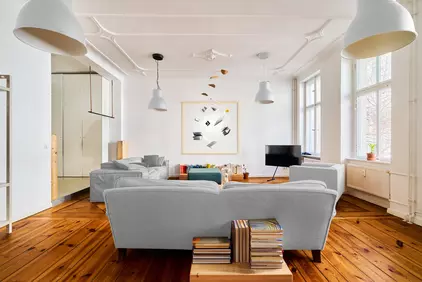 Wohnzimmer mit alt. Einrichtung
