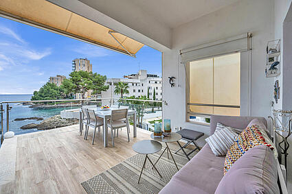 First sea line apartment 