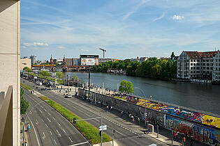 Blick auf die East Side Gallery