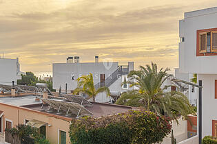 KPI1182 - Apartamento en venta - Wohnung zu verkaufen - Apartment for sale - appartement te koop - www.kensington-ibiza.com - Noelle Politiek
