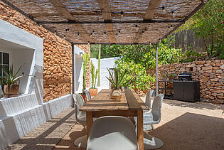 KPI1412 - Villa en venta - Villa zu verkaufen - Villa for sale - Villa te koop - www.kensington-ibiza.com - Noelle Politiek