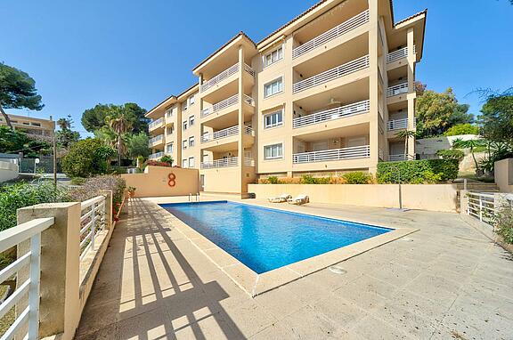 Community with swimming pool in Portals Community with swimming pool in Portals