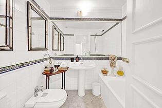 Second bathroom 