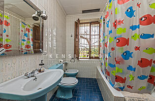 Finca in Puntiró Mallorca-bathroom
