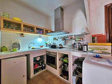 06 - Kitchen