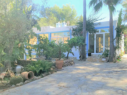 KPI1254 - Villa en venta - Villa zu verkaufen - Villa for sale - Villa te koop - www.kensington-ibiza.com - Noelle Politiek