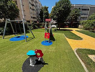 Parque Infantil comunidad 2