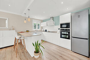 Kitchen 2
