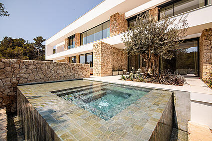 KPI1425 - Villa en venta - Villa zu verkaufen - Villa for sale - Villa te koop - www.kensington-ibiza.com - Noelle Politie