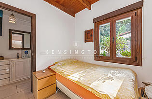 Bedroom upper floor