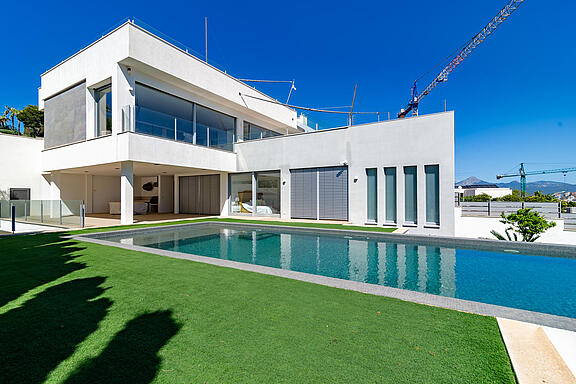 Exterior Exterior