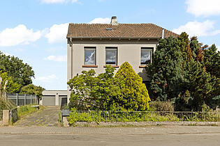 Straßenansicht