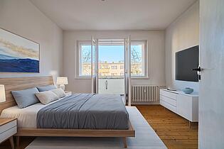 Visualisierung Wohnbeispiel Schlafzimmer mit Balkon