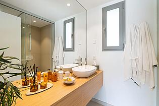 BATHROOM--scaled