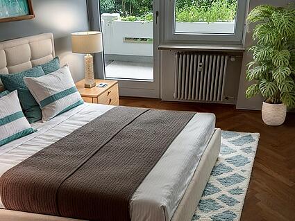 Sonniges Schlafzimmer