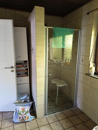 Bad mit Dusche