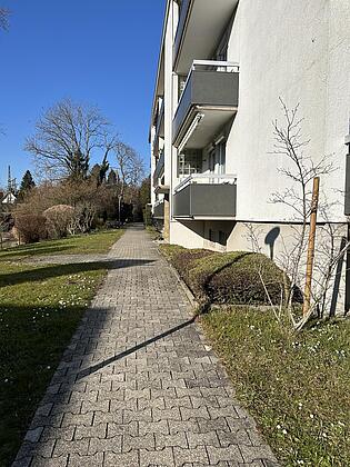Seitlicher Weg