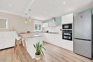 Kitchen 2