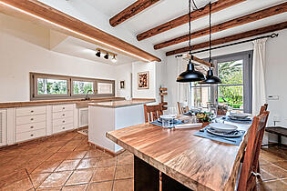 Living/dining/kitchen