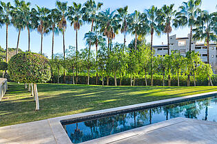 2022_12_21_0933 And8moreN_Y_Exterior
