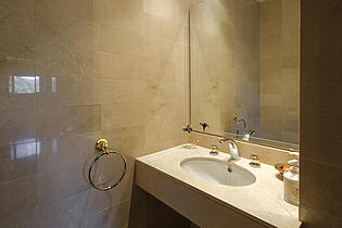 Baño cortesía