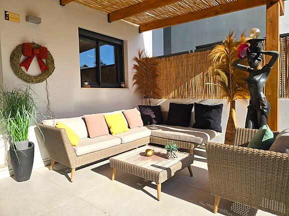 KPI1368 - Duplex en venta - Duplex zu verkaufen - Duplex for sale - Duplex te koop - www.kensington-ibiza.com - Noelle Politiek KPI1368 - Duplex en venta - Duplex zu verkaufen - Duplex for sale - Duplex te koop - www.kensington-ibiza.com - Noelle Politiek