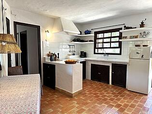 KPI1266 - Villa en venta - Villa zu verkaufen - Villa for sale - Villa te koop - www.kensington-ibiza.com - Noelle Politiek