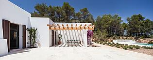 KPI1037 - Villa en venta - Villa zu verkaufen - Villa for sale - Villa te koop - www.kensington-ibiza.com - Noelle Politiek