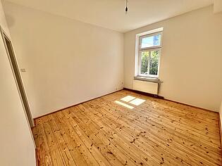 2. Schlafzimmer