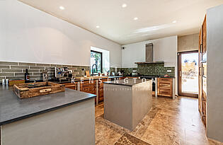 Finca en Sineu Mallorca - cocina