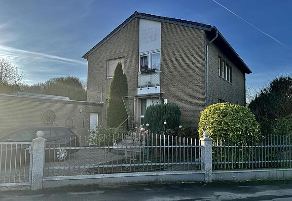 Perspektive Front von Strasse Perspektive Front von Strasse