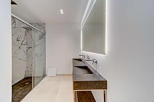9. Bathroom in a villa for sale