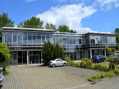 Frontansicht Gebäude