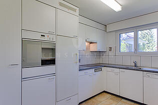 KZO00051 Ruhig gelegenes 5.5 Zimmer Reiheneckhaus in Pfäffikon ZH Küche