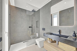 Bathroom KPO01732