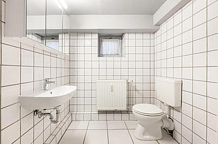Badezimmer im Keller